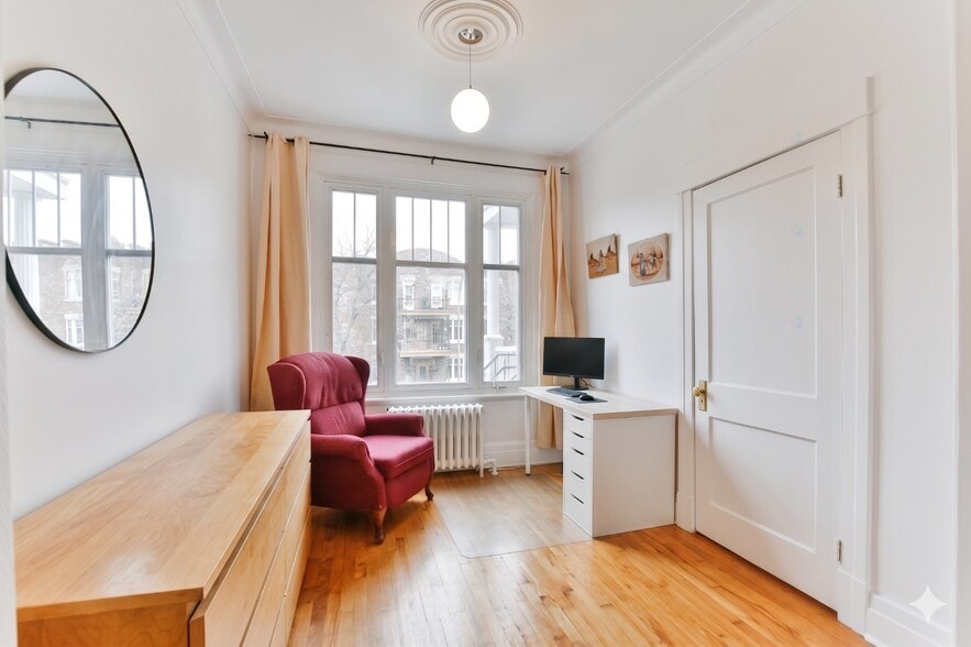 More Photos Of 8234-8242 Rue St-Denis, Montréal Multifamily For Sale