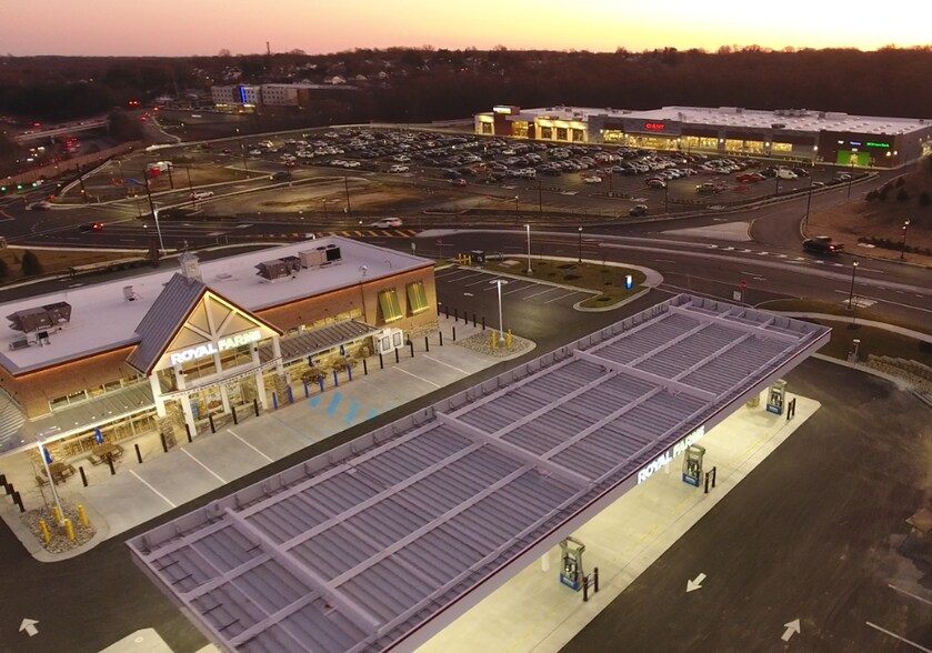 More Photos Of 2180 W Chester Pike, Broomall Unknown For Lease