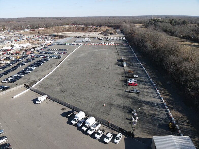 More Photos Of 200 Townline Rd, Kings Park Land For Lease
