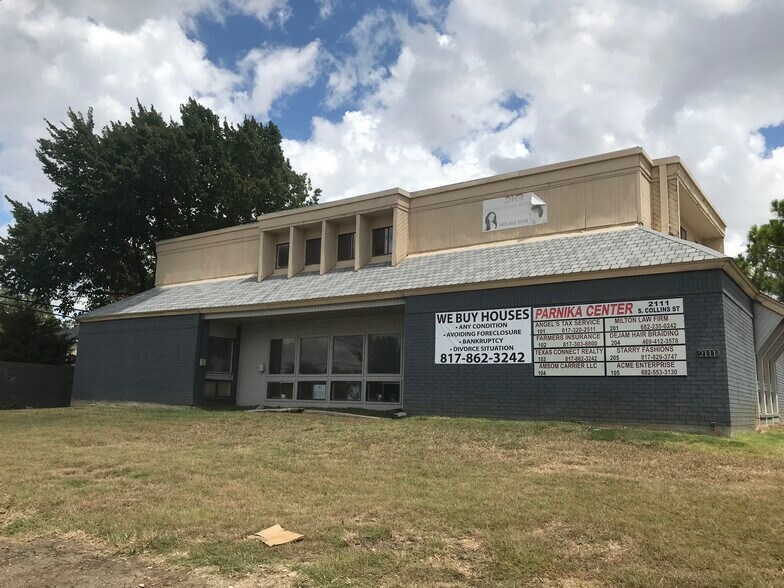 More Photos Of 2111 S Collins St, Arlington Office For Lease