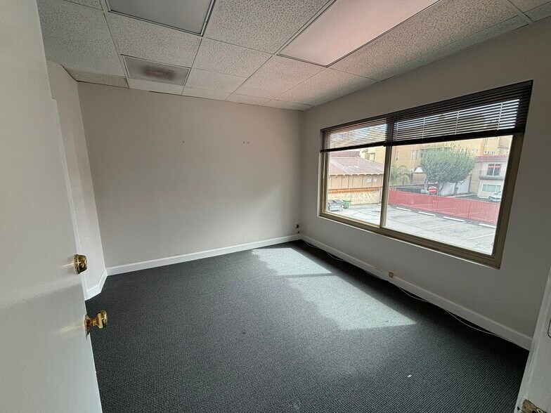 More Photos Of 1850 Warburton Ave, Santa Clara Loft Creative Space For Lease