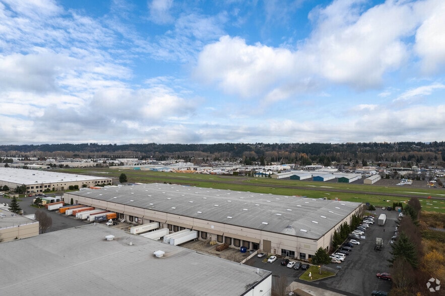 More Photos Of 2302 B St NW, Auburn Warehouse For Lease