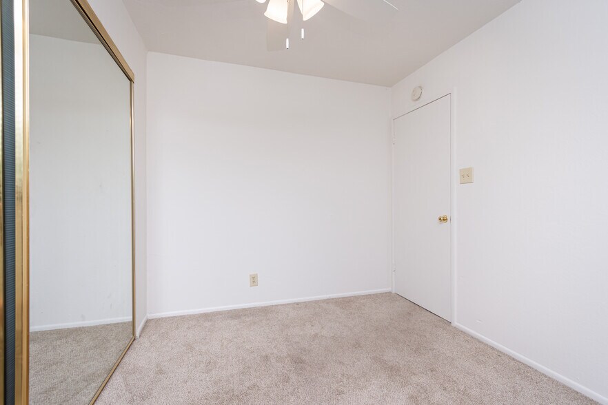 More Photos Of 616 17th St, Sacramento Apartments For Sale