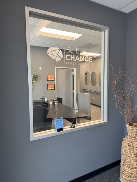 More Photos Of 2800 Cleveland Ave, Santa Rosa Medical For Lease