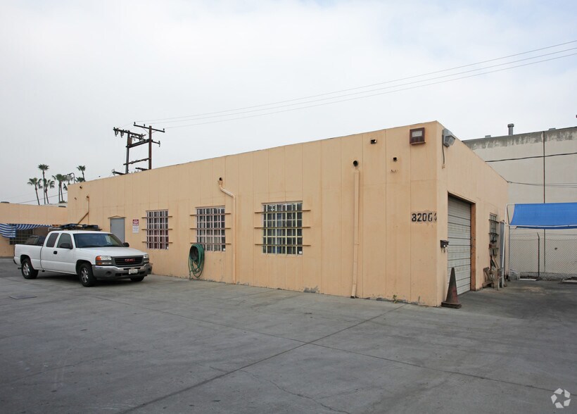 More Photos Of 8206 Sorensen Ave, Santa Fe Springs Manufacturing For Lease