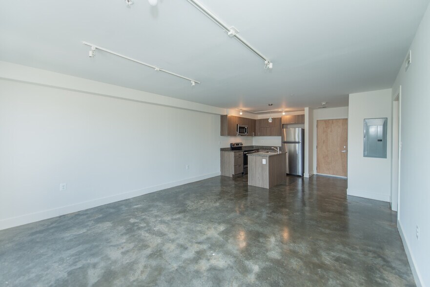 More Photos Of 1515 Rhode Island Ave NE, Washington Apartments For Sale