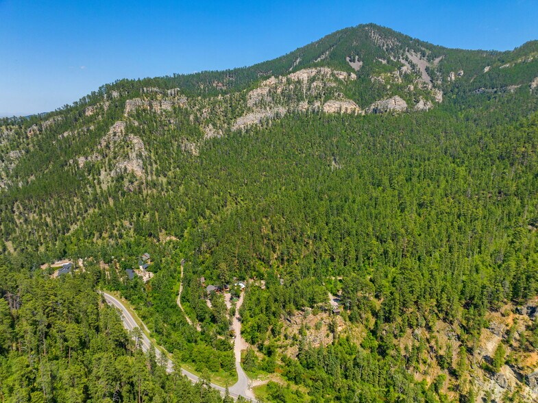 More Photos Of 10888 Rimrock Pl, Spearfish Hotel For Sale