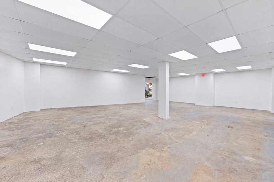 More Photos Of 744-748 Paterson Ave, East Rutherford Storefront For Lease