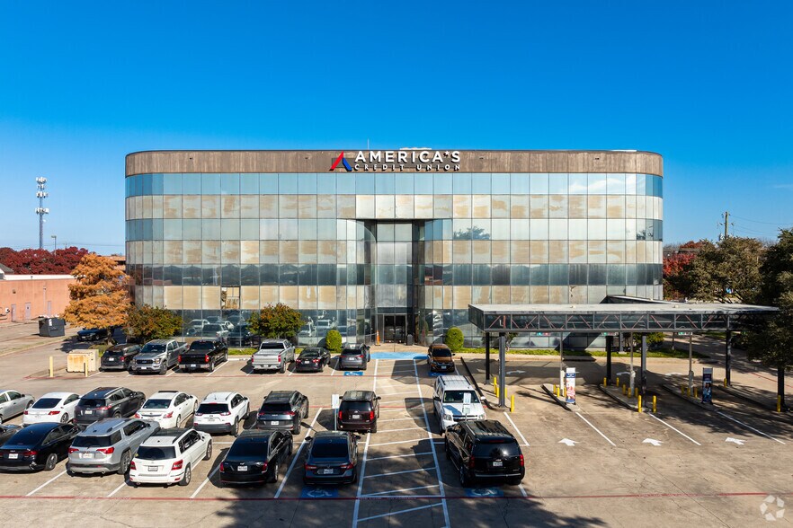 More Photos Of 3200 W Pleasant Run Rd, Lancaster Unknown For Lease