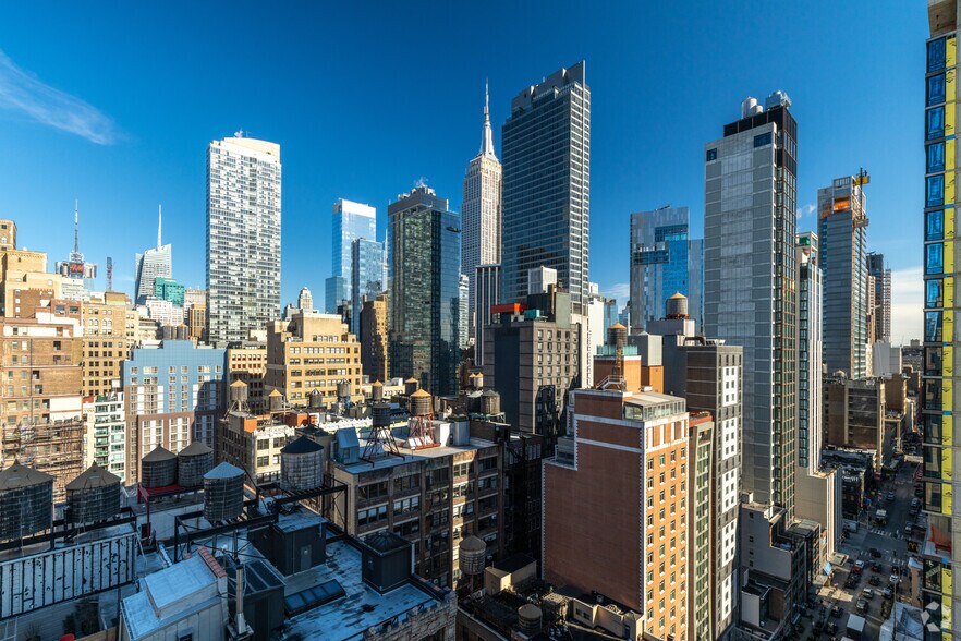 More Photos Of 150 W 28th St, New York Office For Lease