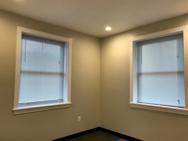 More Photos Of 4920 Belair Rd, Baltimore Office For Sale