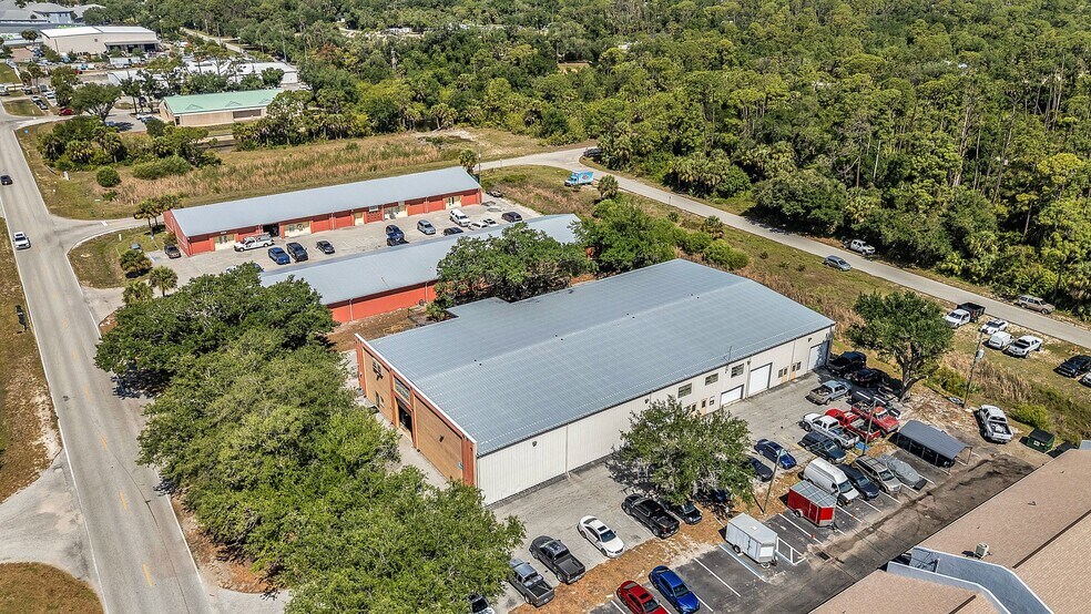 More Photos Of 18230 Paulson Dr, Port Charlotte Warehouse For Sale