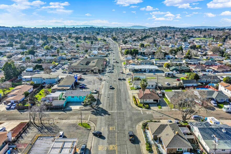 More Photos Of 1727-1731 Springs Rd, Vallejo Freestanding For Sale