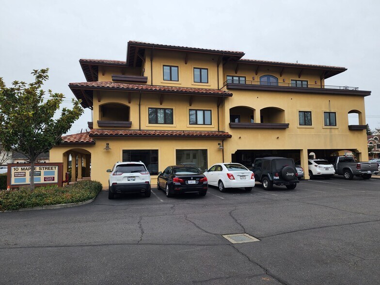 More Photos Of 10 Maple St, Sonoma Office For Lease
