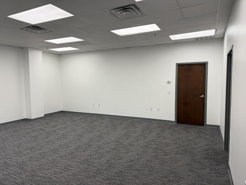 More Photos Of 9335 Industrial Trace, Alpharetta Warehouse For Lease