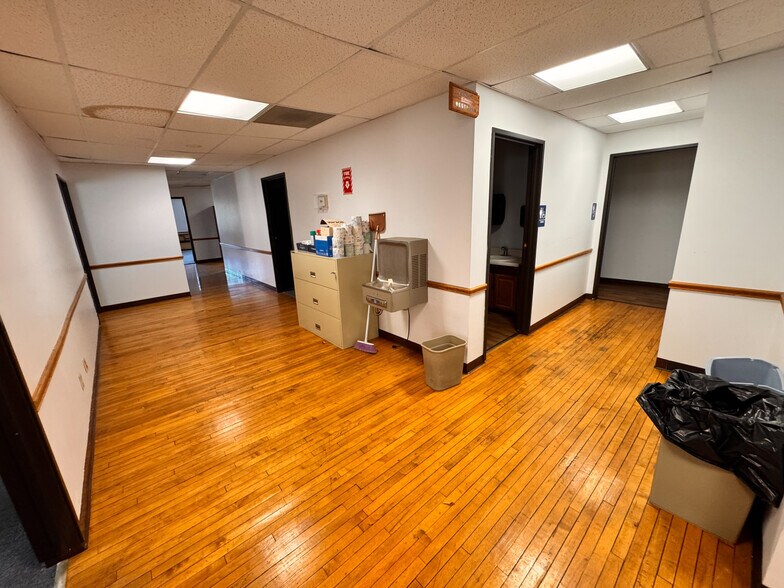 More Photos Of 55 E Main St, Carrollton Office For Sale