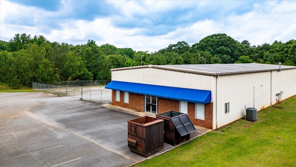 More Photos Of 3361 Highway 29 N, Belton Warehouse For Sale