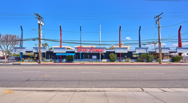 More Photos Of 14755 Bellflower Blvd, Bellflower Carwash For Sale