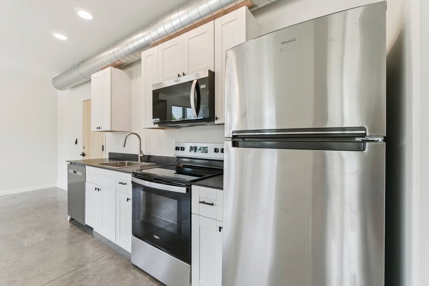 More Photos Of 1540 NW 30th St, Oklahoma City Apartments For Sale