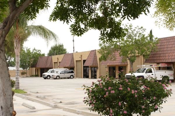 More Photos Of 16760 Stagg St, Van Nuys Warehouse For Lease