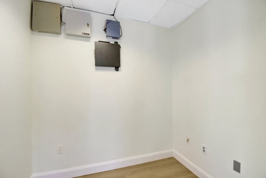 More Photos Of 200 S Andrews Ave, Fort Lauderdale Medical For Sale