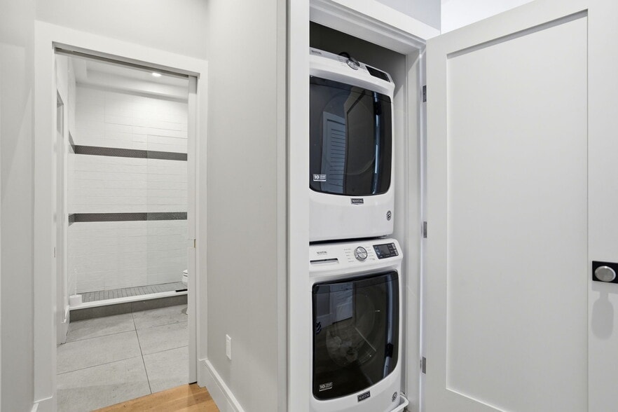 More Photos Of 717 Centre St, Boston Multifamily For Sale
