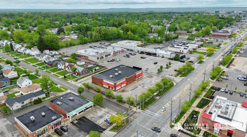 More Photos Of 5901-5943 Mayfield Rd, Cleveland Unknown For Lease
