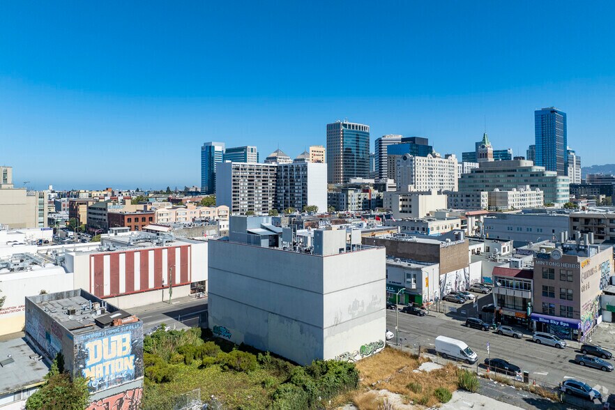 More Photos Of 638 Webster St, Oakland Office For Sale