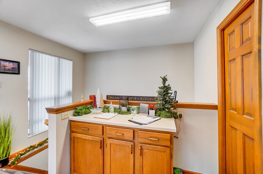 More Photos Of 9672-9694 Cincinnati Columbus Rd, West Chester Office Residential For Sale