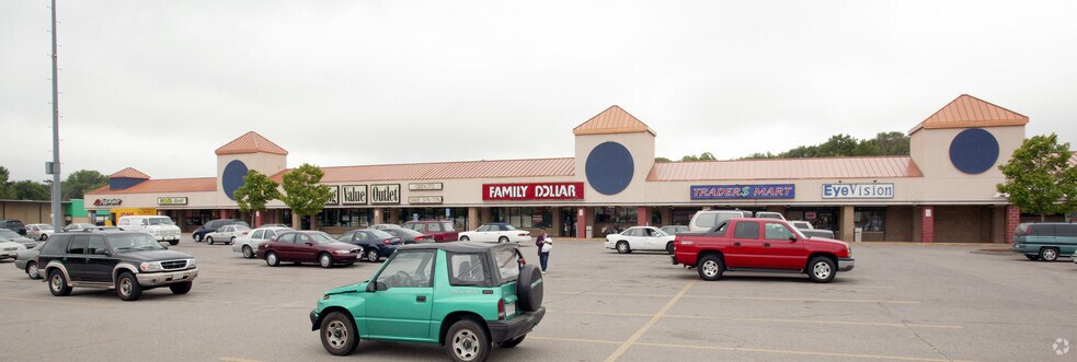 Primary Photo Of 694-760 Crescent St, Brockton Storefront For Lease