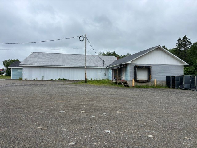 More Photos Of 256 Presque Isle rd, Ashland Supermarket For Sale