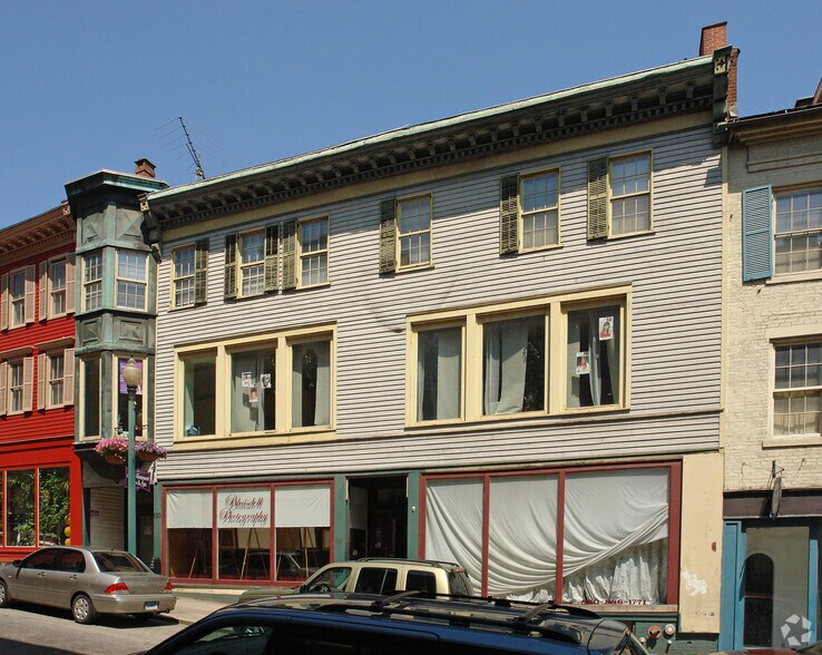 More Photos Of 94-100 Main St, Norwich Office Residential For Lease