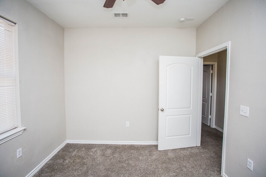 More Photos Of , Lubbock Multifamily For Sale