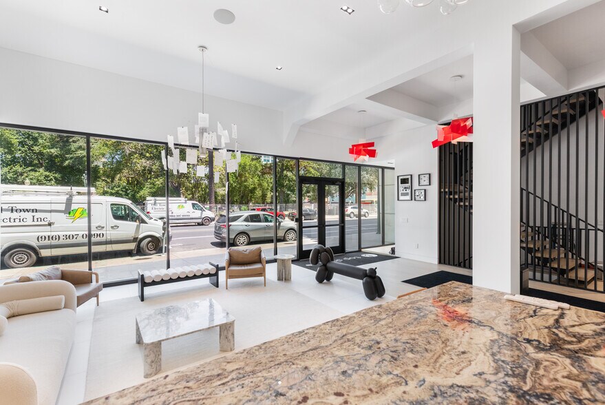 More Photos Of 918 J St, Sacramento Office Residential For Sale