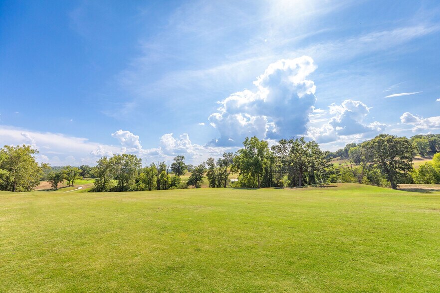 More Photos Of 1211 Cox Ford Rd, Crane Specialty For Sale