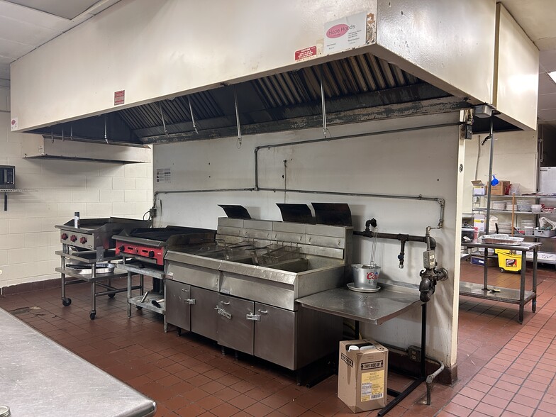 More Photos Of 7055 E 16th St, Indianapolis Lodge Meeting Hall For Sale