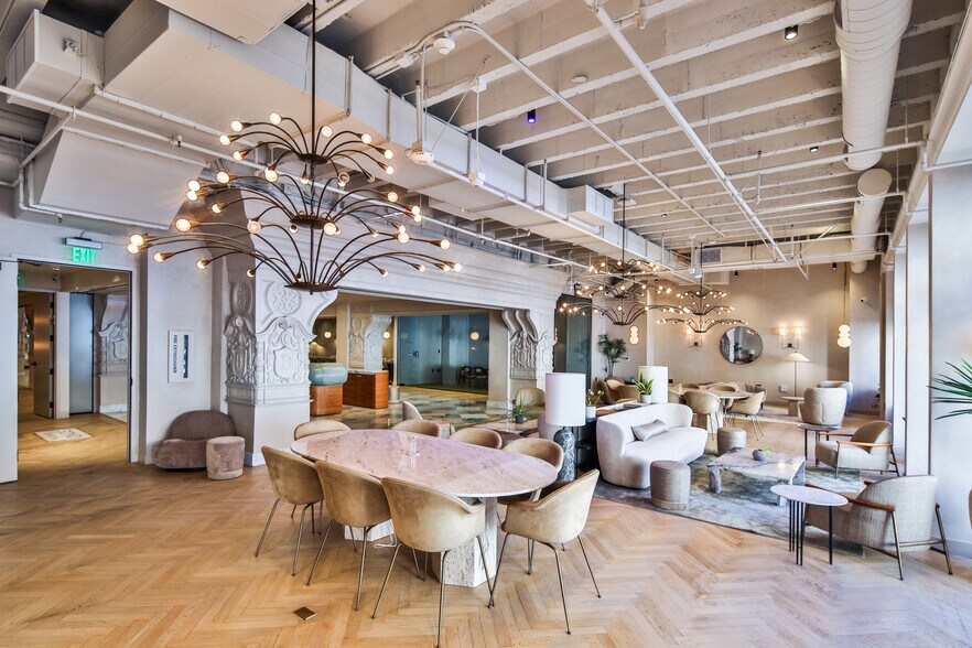 More Photos Of 612 S Broadway, Los Angeles Office For Lease