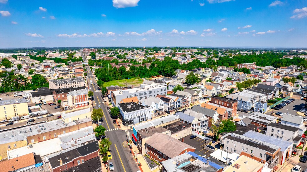 More Photos Of 218 New Brunswick Ave, Perth Amboy General Retail For Sale