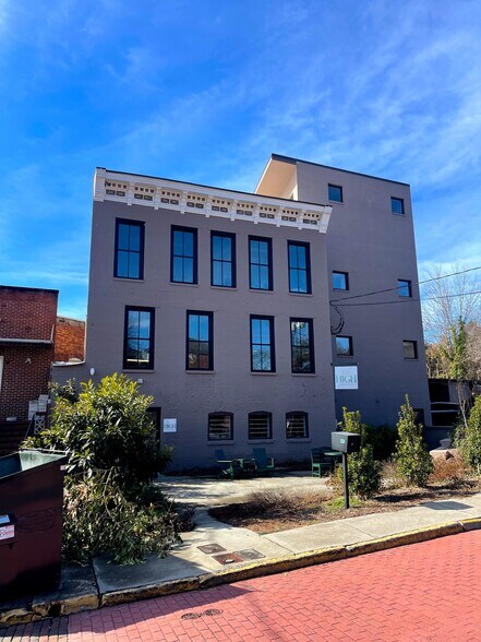 Primary Photo Of 830-840 High St, Macon-Bibb Office For Sale
