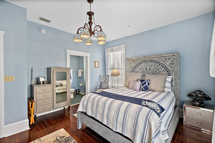 More Photos Of 444 S Beach St, Daytona Beach Hospitality For Sale