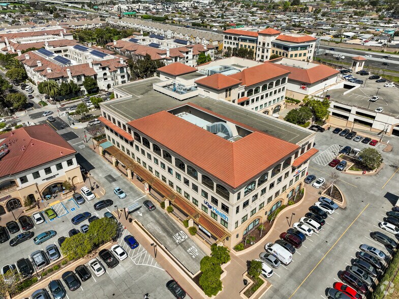 More Photos Of 1100 Park Pl, San Mateo Medical For Lease