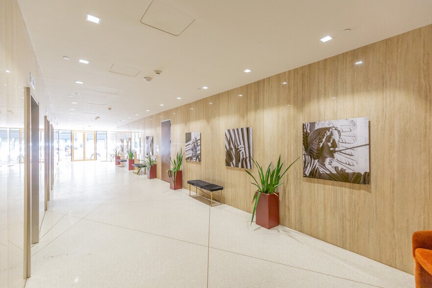 More Photos Of 515 Houston St, Fort Worth Office For Lease