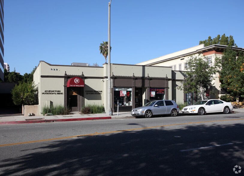 Primary Photo Of 171 S Los Robles Ave, Pasadena Office For Lease
