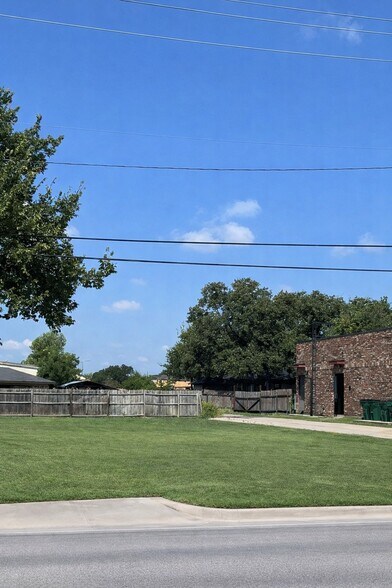 Primary Photo Of 212 S Warren St, Burleson Land For Sale
