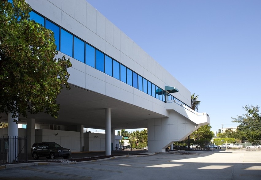 More Photos Of 960 Alton Rd, Miami Beach Office Residential For Sale