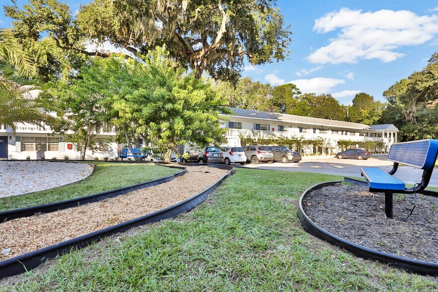 More Photos Of 1835 S Segrave St, South Daytona Apartments For Sale