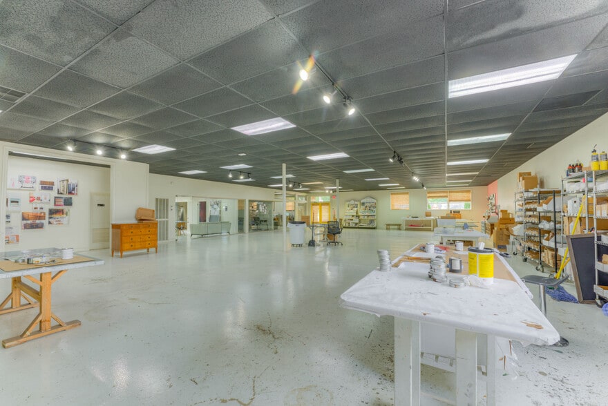 More Photos Of 478 N Hollywood St, Memphis Flex For Lease