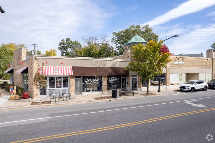 More Photos Of 127-157 N Northwest Hwy, Park Ridge General Retail For Sale