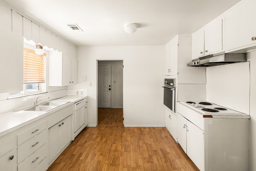 More Photos Of 21623 Seven Lakes Ln, Redding Land For Sale