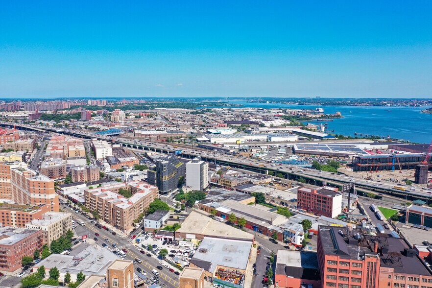 More Photos Of 450 Timpson Pl, Bronx Warehouse For Lease